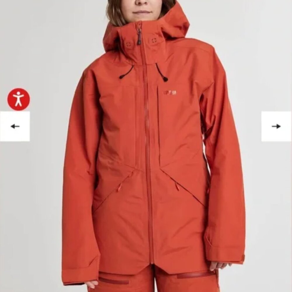 TREW Stella Shell Jacket in Sandstone
